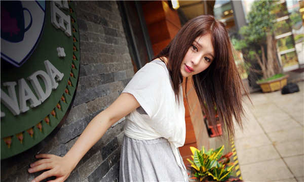 潘集想找一个女性生孩子给报酬-｛找个女人生孩子多少钱｝